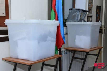 Deputatlığa namizədlərin seçkiqabağı təşviqat kampaniyası başlayıb