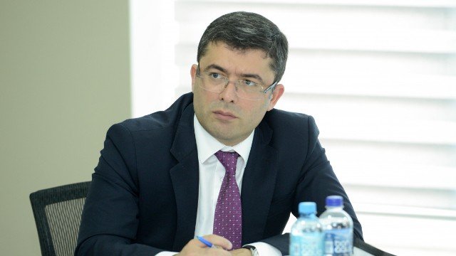 "Jurnalistlər zəruri məlumatlarla təmin edilməlidir" - Əhməd İsmayılov