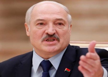 "Bu, Rusiyanı qan içində boğmaq üçün hücum cəhdidir" - Lukaşenko