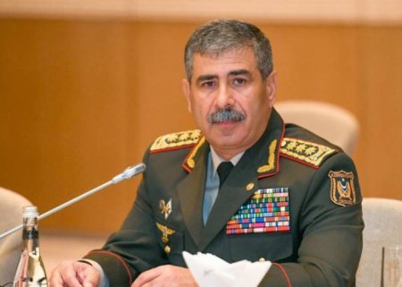 Zakir Həsənov generalları topladı