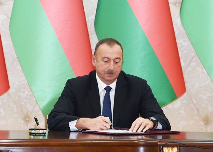 Prezidentdən Səhiyyə Nazirliyi ilə bağlı FƏRMAN Prezidentdən Səhiyyə Nazirliyi ilə bağlı FƏRMAN