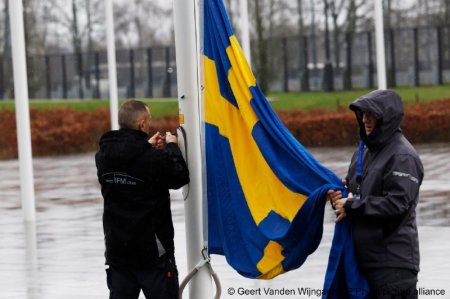 NATO-nun mənzil-qərargahında İsveç bayrağı